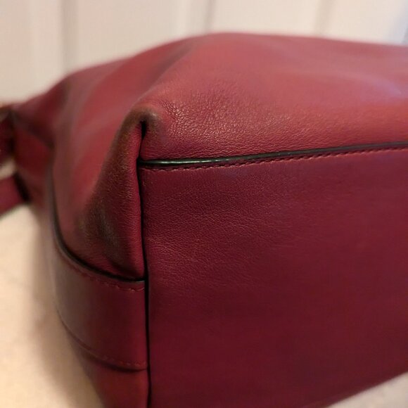Coach legacy duffel burgundy Red Leather Shoulder strap converts to crossbody - Picture 10 of 15